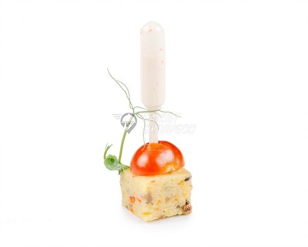 Мини-полента с овощами, томатом черри и соусом Кимчи